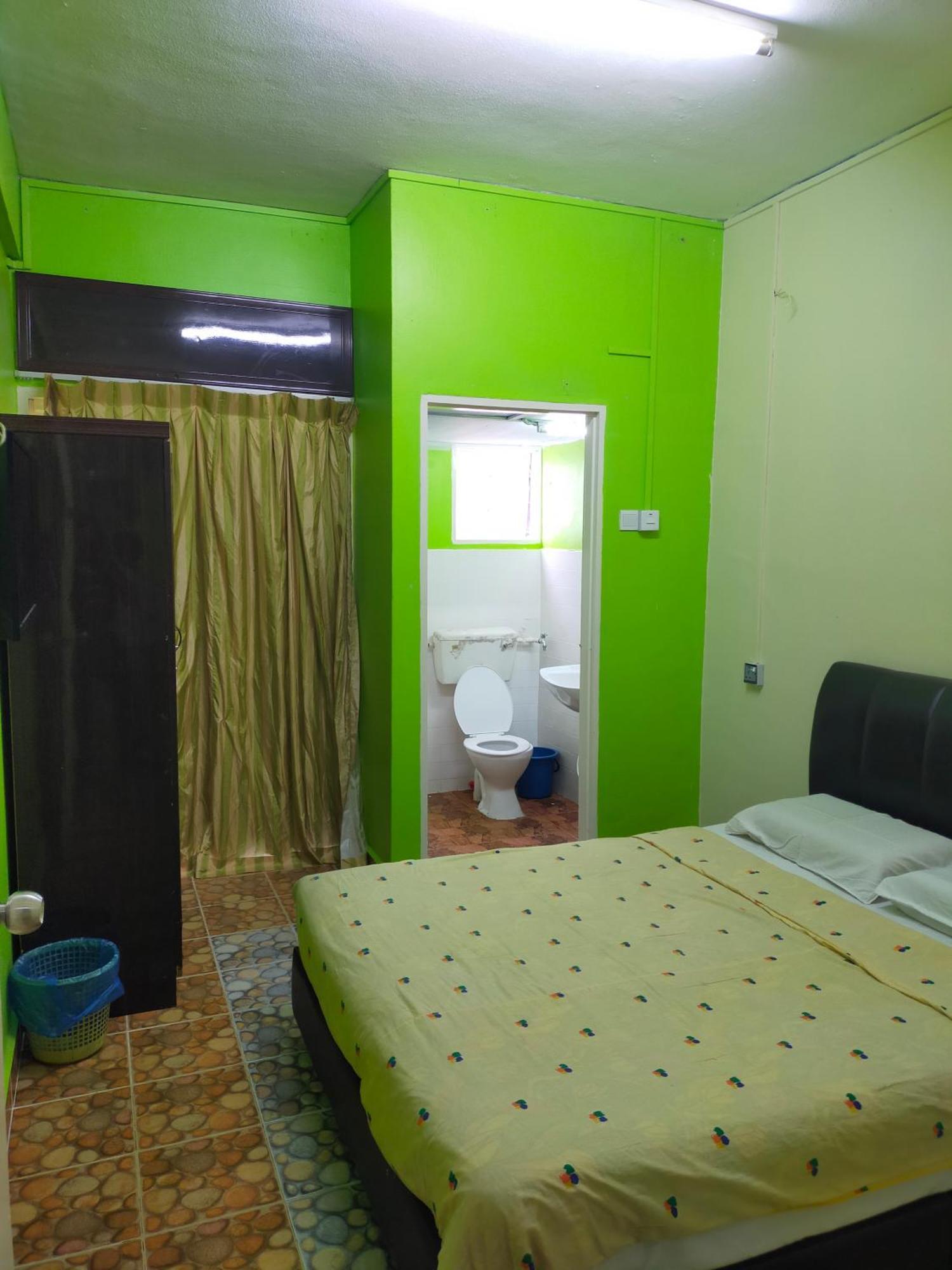 Netasha Holiday Inn ตานาห์ราตา ภายนอก รูปภาพ