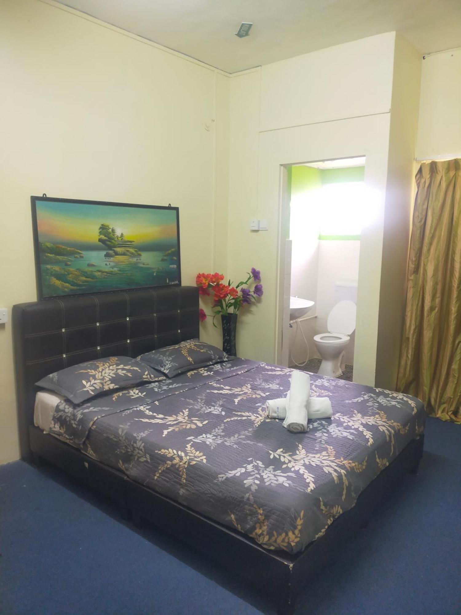 Netasha Holiday Inn ตานาห์ราตา ภายนอก รูปภาพ